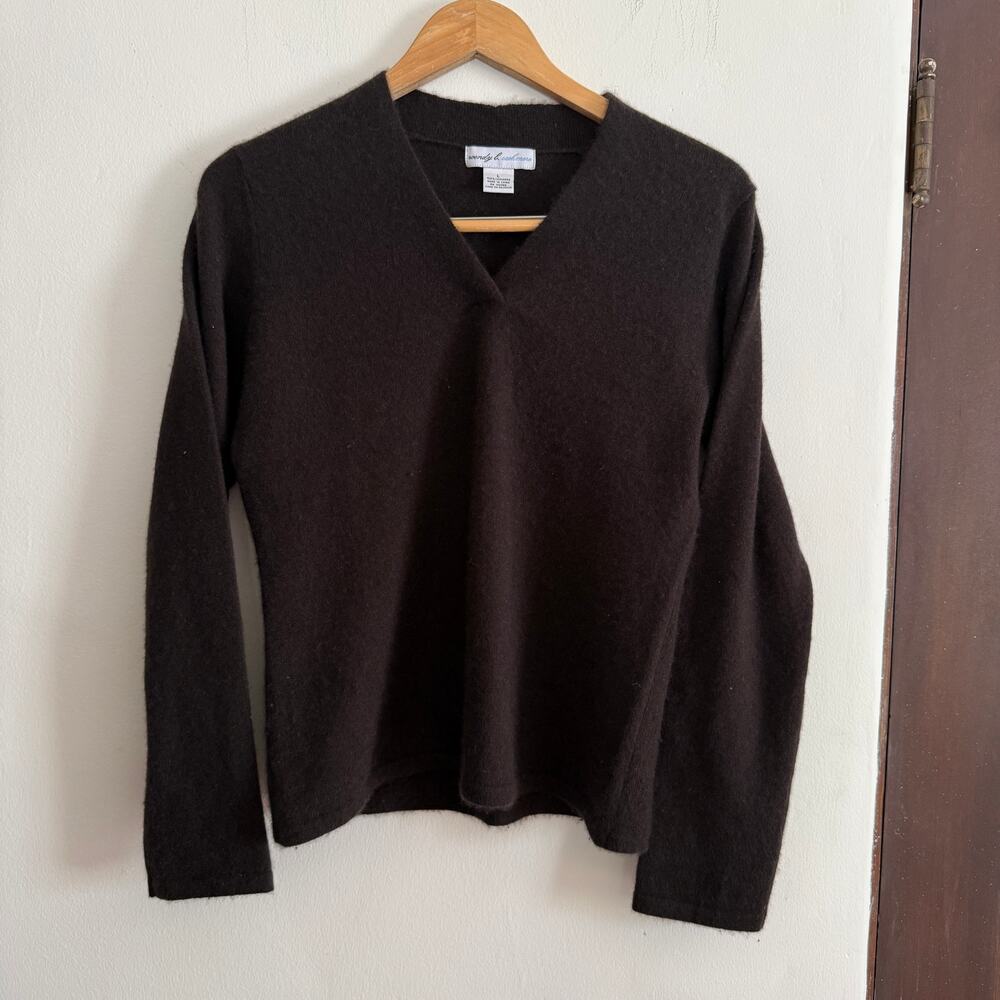 WENDY B | 100% Cashmere Dark Brown V Neck Sweater | Large